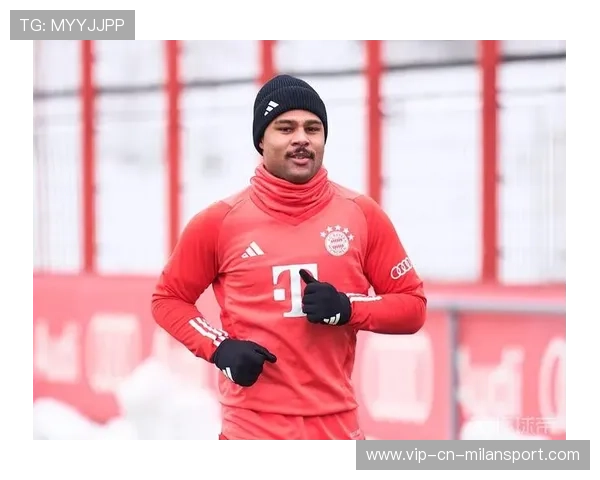 拜仁传中制造混乱，格纳布里补射命中