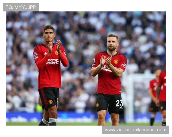 曼联出售梅努筹集资金，阿森纳密切关注转会动态