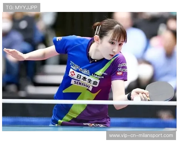 早田希娜正手变线连续得分